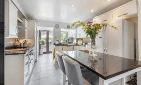 Home in the Vale Of Evesham - Image 4
