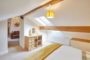Host & Stay - The Hayloft - Image 3