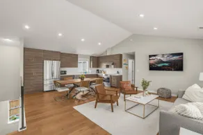 Luxury Scandinavian Home - Near PDX/Waterfront - Image 3
