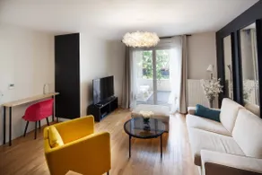Bois-Colombes St Lazare 3 rooms Terrace - Image 2