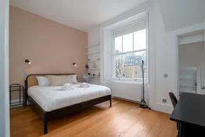 GuestReady - Chic in the heart of Kensington - Image 2