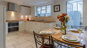 Christmas Cottage - in Tetbury - Image 2