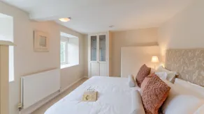 Christmas Cottage - in Tetbury - Image 4