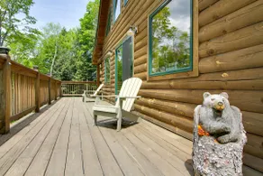 Londonderry Chalet w/ Deck, Fire Pit & Views! - Image 2