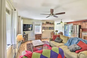 Sunny Morristown Home - Walk to Restaurants! - Image 4