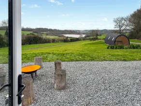 Lakeview Lodge- Uk40692 - Image 2