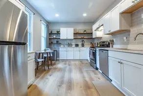 Hot Tub | 2 King Beds | Parking | Family Friendly - Image 5