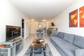 Beautiful apartment-balcony-fiber wifi - Image 3