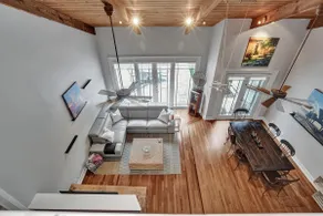 Fun Location! 1 block to Las Olas Pool & Parking - Image 4