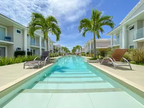 Entire air-conditioned house with 2 en-suites, private gourmet - Image 2