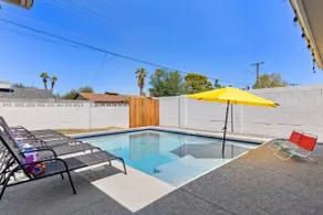 The Duchess | Sleeps 14 | Pool + Games for Groups - Image 3