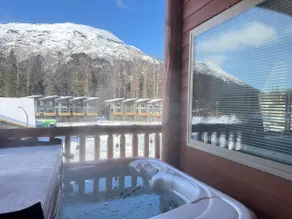2 Bedroom Mountain View Condo with Private Hottub - Image 2