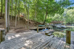 Family Lakefront Oasis - Dock, Cabana, Game Room - Image 5