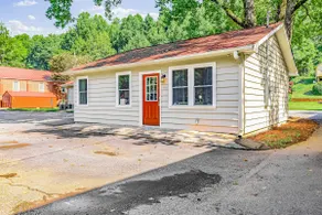 Walk Everywhere 1BR | Prime Downtown Locale - Image 2