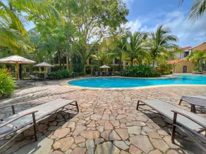Second Floor Breezes - Beach Club Access - Terrace w/Grill - Walk to Shops & Restaurants - Image 2