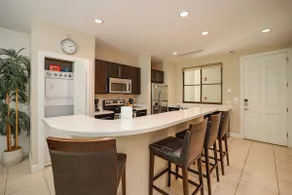 Second Floor Breezes - Beach Club Access - Terrace w/Grill - Walk to Shops & Restaurants - Image 3