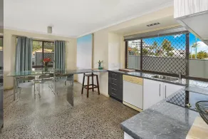 NAROO7- PRIME, CENTRE OF MOOLOOLABA LOCATION - Image 3