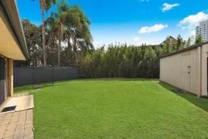 NAROO7- PRIME, CENTRE OF MOOLOOLABA LOCATION - Image 5
