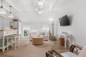 Downtown •Historic Whitney House Loft•RoofTop Deck - Image 5
