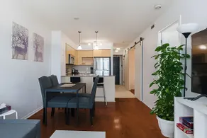 Luxury Lakeside Retreat : 2BR/2BA + FREE Parking - Image 4