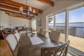 Breathtaking 5 bedroom Waterfront Home With Hot Tub! - Image 4