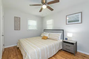 10min to Dtown Lexington/ Fenced Yard/ Parking - Image 3