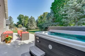 Mankato Getaway w/ Game Room & Salt Water Hot Tub! - Image 3