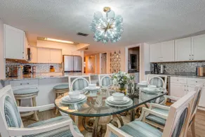 Beachfront Condo w/ Pool in Redington Shores - Image 5