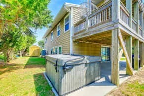 Steps to Beach: Bright Emerald Isle Retreat - Image 2