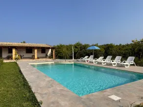 Villa Lorenzo mit privatem Garten, Whirlpool und WLAN - Image 3