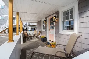 The Addie Shack Pet Friendly Steps to Beach - Image 5
