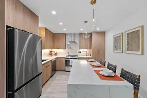 Best Location! 6 beds! Patio+Fire Pit+Game Room - Image 3