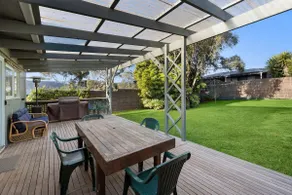 Anglesea Beach House 2 - Image 3