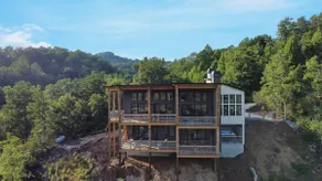 Mountain View Manor  ~ Mountain Modern 5BR ~ Near downtown Blue Ridge! - Image 2