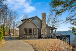 Hold your Horses: Mountain Cabin, Panoramic View, Hot Tub, WiFi, Fire Table - Image 2