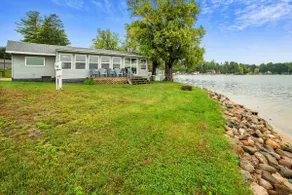 Pratt Lake Place: Fall Pratt Lake Getaway | Cozy Cottage + Fire Pit + Lake Views - Image 5