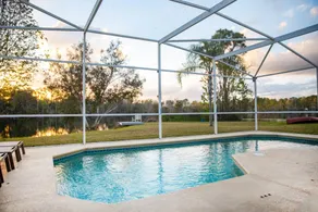 Lakeside Sunset suite - Image 2