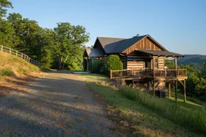 Sky's the Limit: Mountaintop Log Cabin,HotTub,Pool Table - Image 5