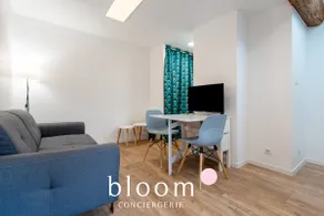 Beautiful apartment in the city center - Image 3
