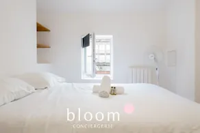 Beautiful apartment in the city center - Image 4