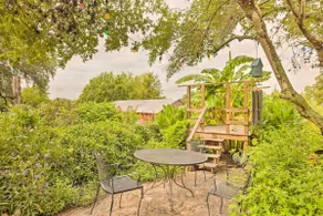 'The Gathering Place' Brenham Home on 6 Acres - Image 2
