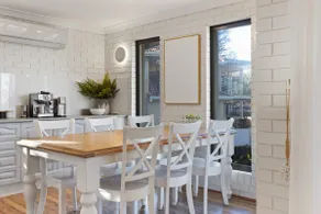 Beachfront Styled 2 BR Apt w Pool at Buddina - Image 2