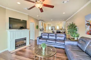 Balcony & Boat Slip: Lakefront Unit in Hot Springs - Image 3
