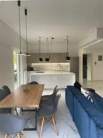 Downtown City Apartment - Image 2