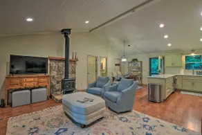 Cozy Clayton Cabin w/ Deck & Mountain Views! - Image 3