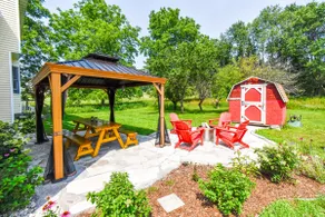 Frankfort Farmhouse | PickleBARn - Image 3