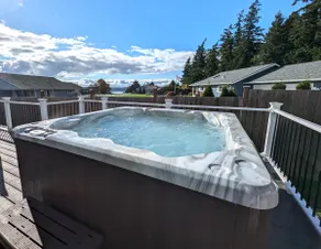 Getaway Hot Tub|Game Room|EV|Water Views|LG Yard - Image 2