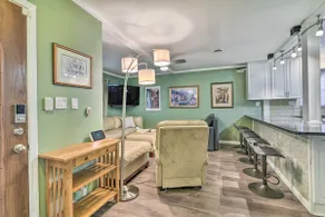 Pet-Friendly Taylor Home w/ Backyard Oasis! - Image 4