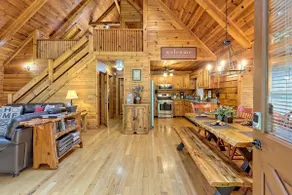 Long Range View, Deck, Hot Tub, Pet Friendly - Image 5