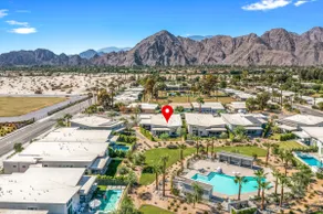 0.8 mi from Tennis Garden| Corn hole| Pool Access - Image 2